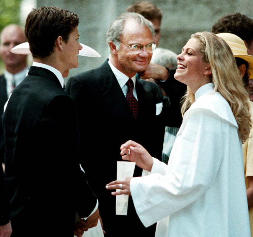 Carl Philip, kungen och Madeleine på prinsessan konfirmation. prinsessan madeleine