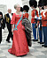 Drottning Margrethe fyller 80, här i en röd aftonklänning.