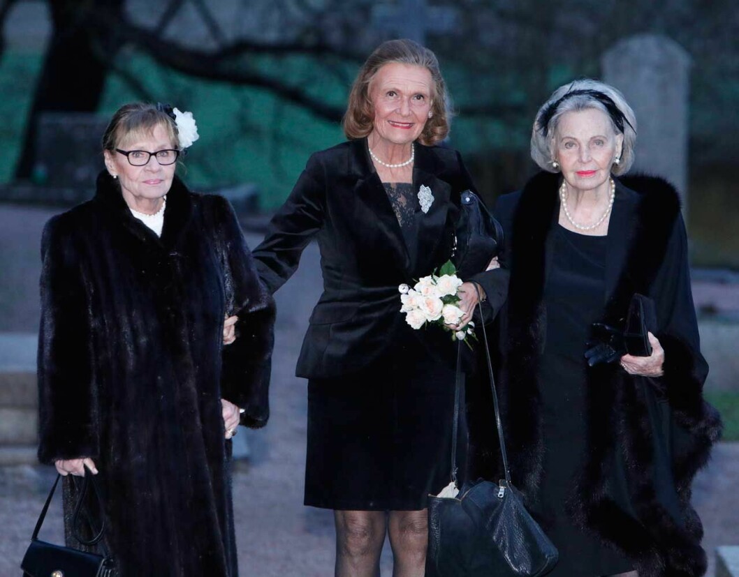Monica Bonde (född Bernadotte), Yvonne af Ugglas och Marianne Bernadotte. Monica Bonde (född Bernadotte), Yvonne af Ugglas.och Marianne Bernadotte.