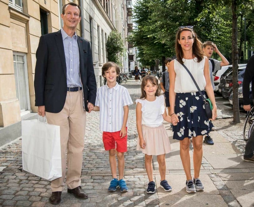 Prins Joachim och prinsessan Marie stoppades från viktiga uppdraget hemma i Köpenhamn.