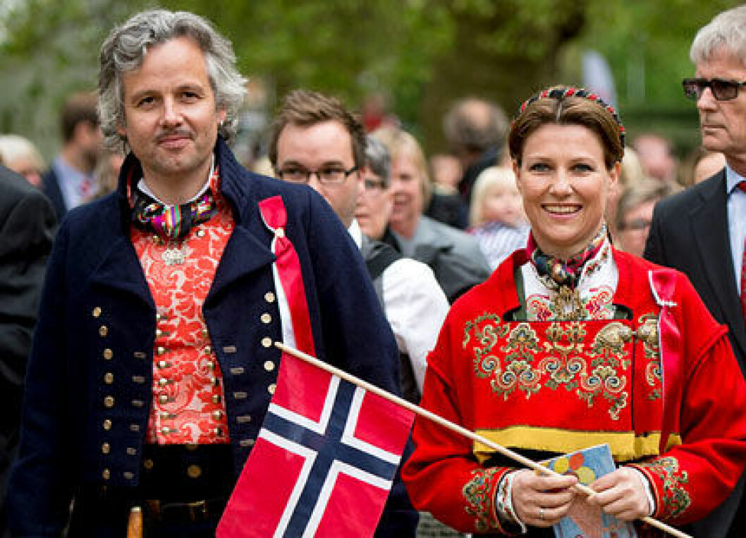 Prinsessan Märtha Louise och Ari Behn firade 17:e maj i London