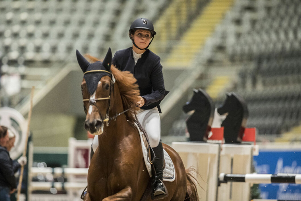 En bild från när Märtha Louise var med och red på Oslo Horse Show 2017. En bild från när Märtha Louise var med och red på Oslo Horse Show 2017.