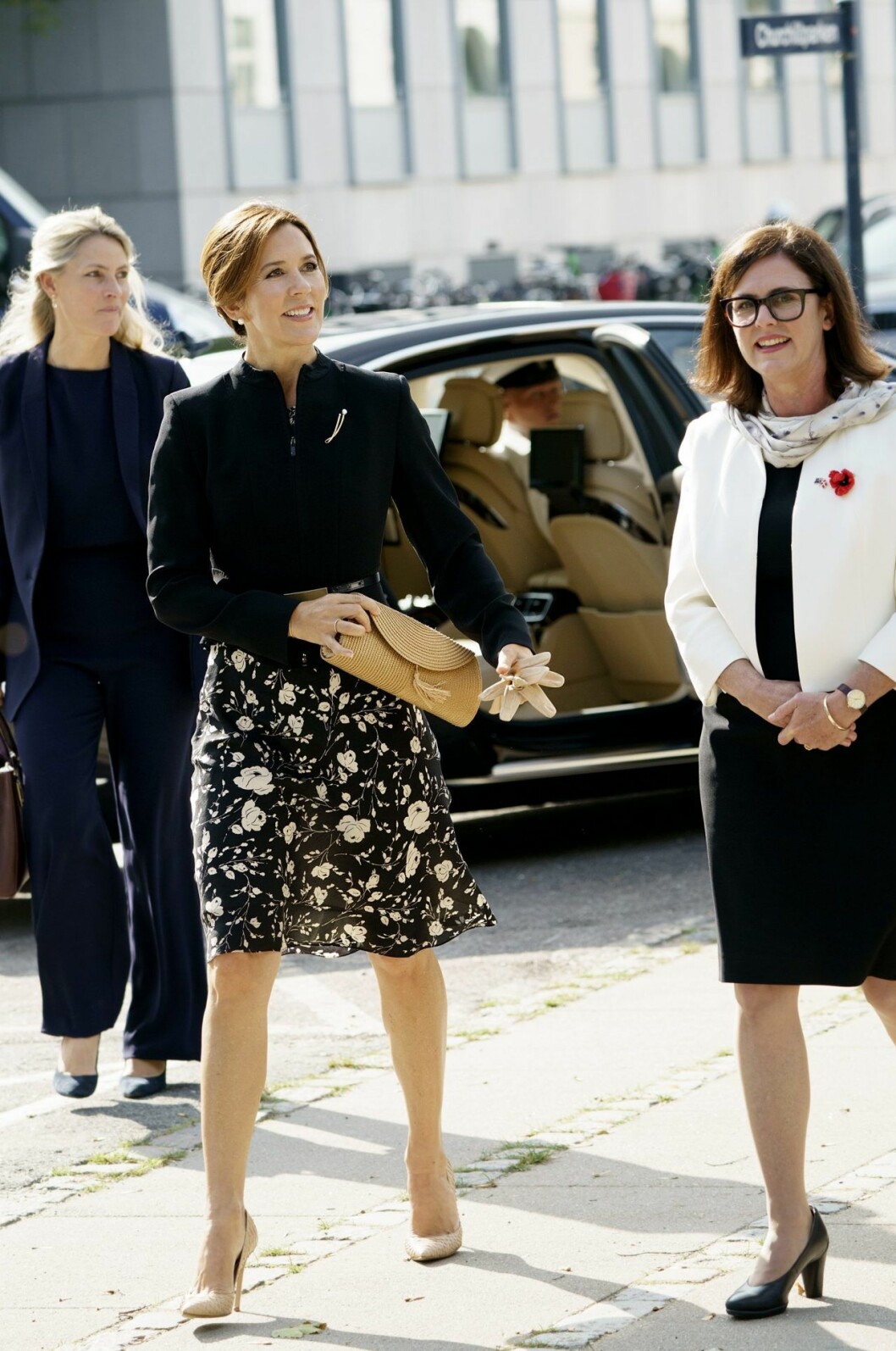 Mary i klänning från Ralph Lauren. Mary