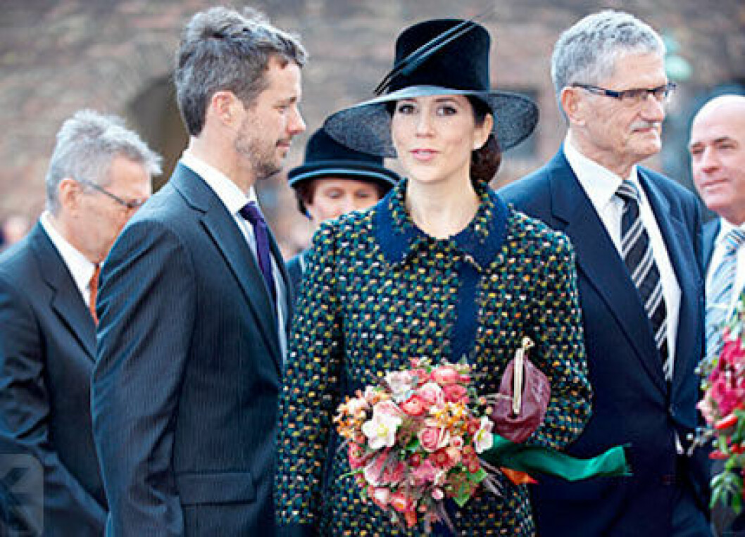 Kronprinsessan Mary bär Prada.
