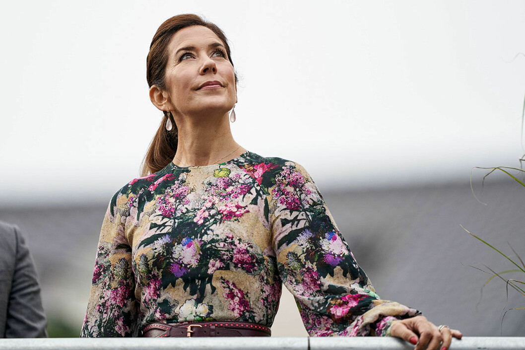 Mary på blomsterfestival