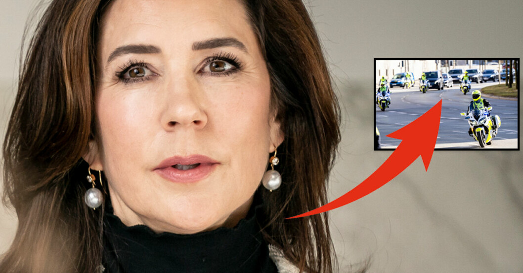 Kronprinsessan Mary och en bilkortege