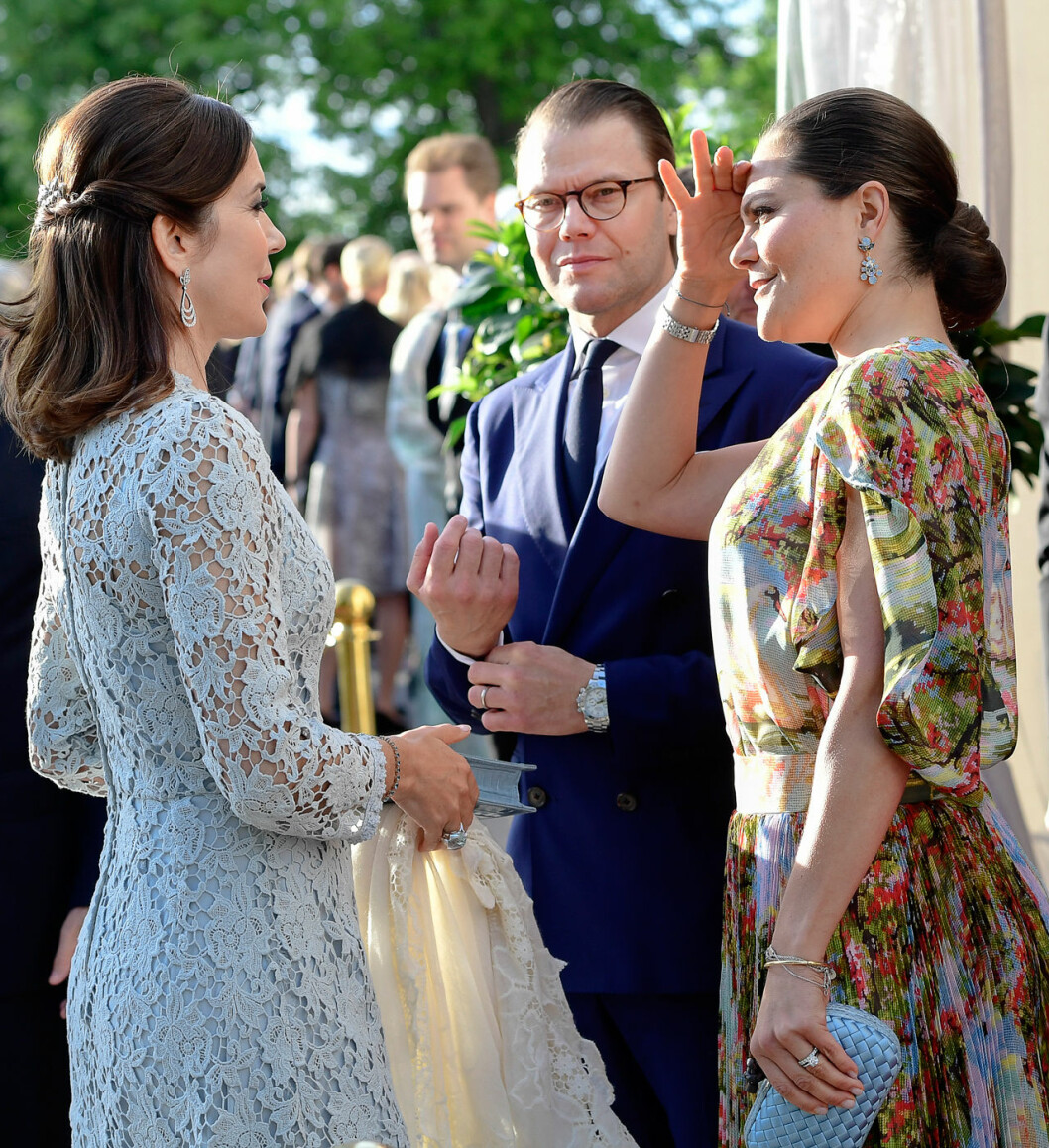 Så här såg det ut 2017, när Mary och Frederik kom till Stockholm med sin näringslivsdelegation. Kronprinsessan Mary i Stockholm 2017, som gäst hos kronprinsessan Victoria och prins Daniel.