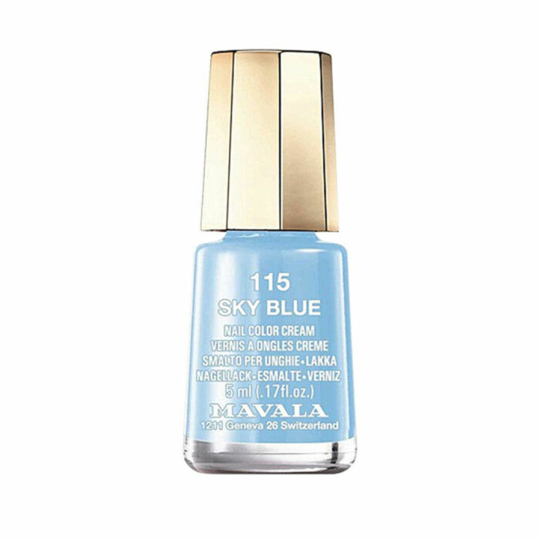 Pastellblått nagellack