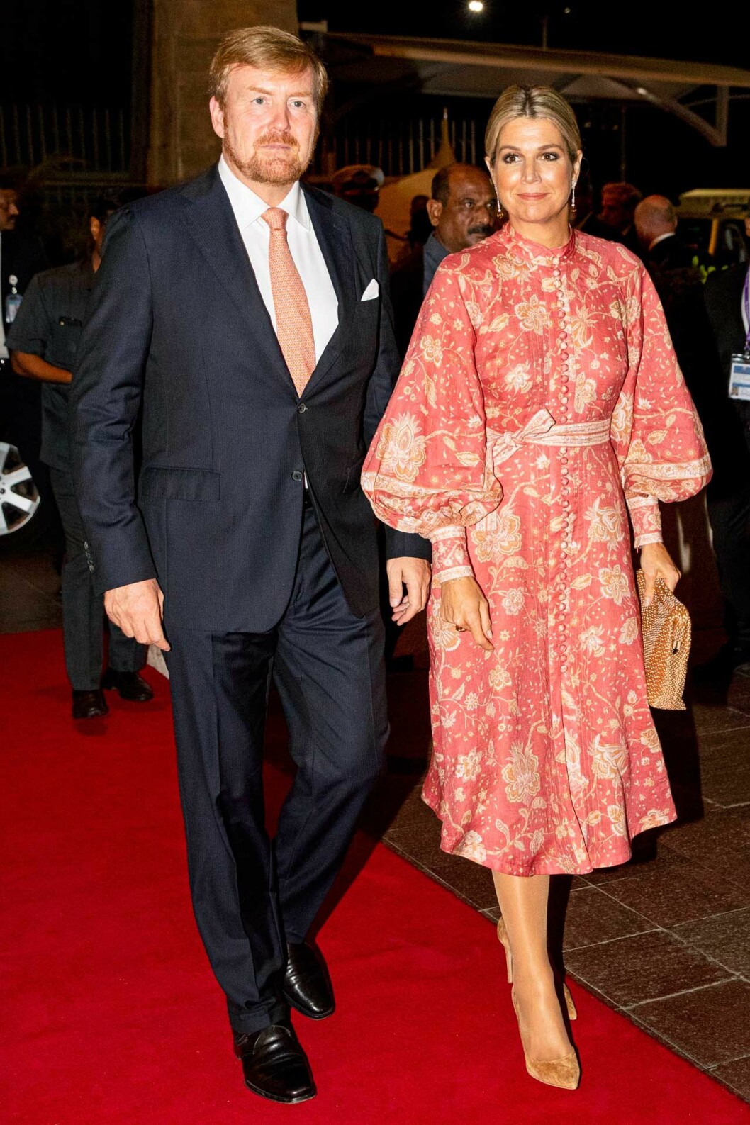 Máxima i klänning från Zimmermann. Credit: Modekonigin Máxima. Máxima i klänning från Zimmermann.
