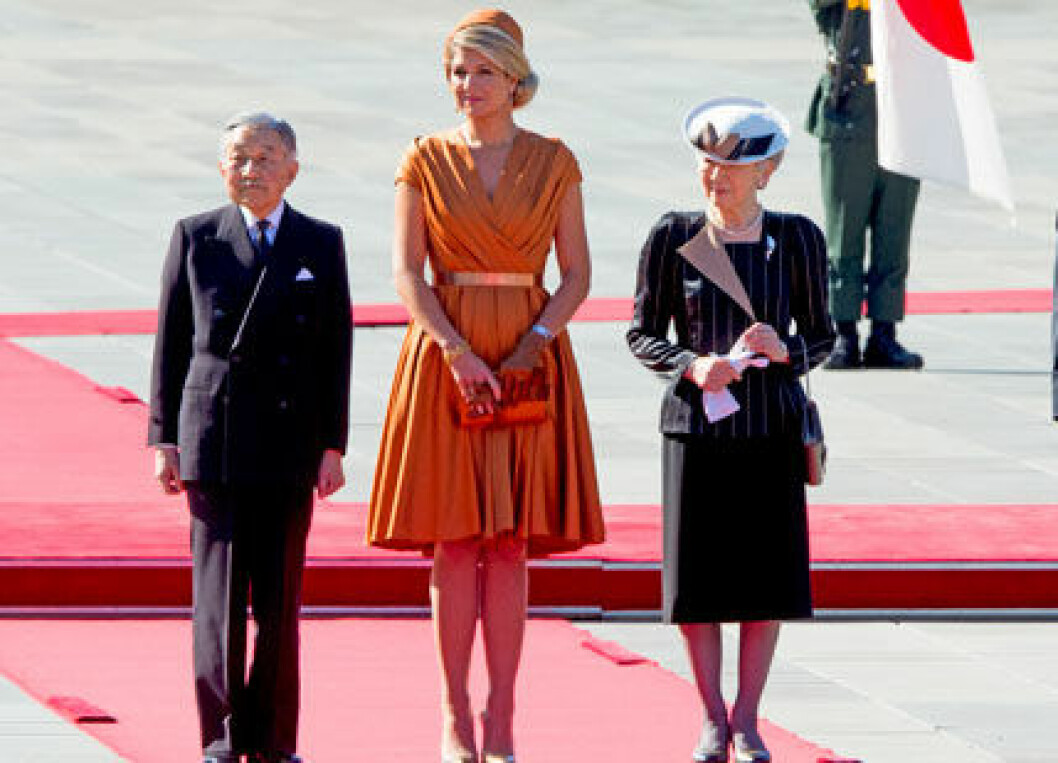 maxima-masako-akihito-ste