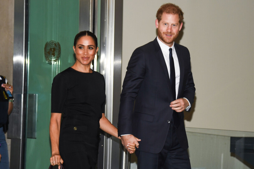 Meghan har synts mindre i samband med Harrys boksläpp. Nu kritiseras hon för beslutet att avstå intervjuer. Meghan och Harry