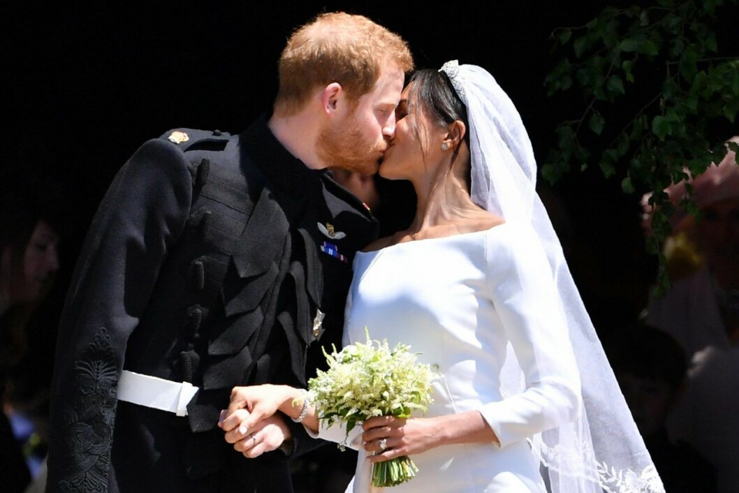 Meghan i maj 2018, i klänning från Givenchy. Meghan