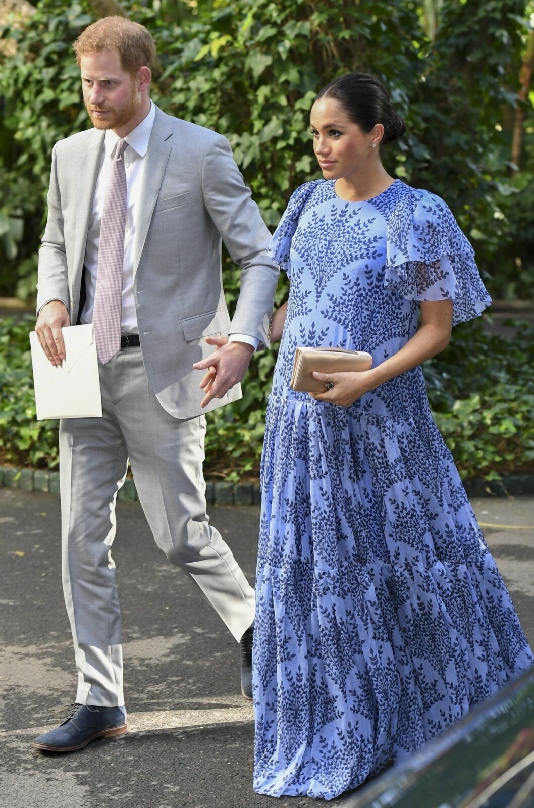 Blå klänning på Meghan, under resan till Marocko. Meghan Markle i blå klänning