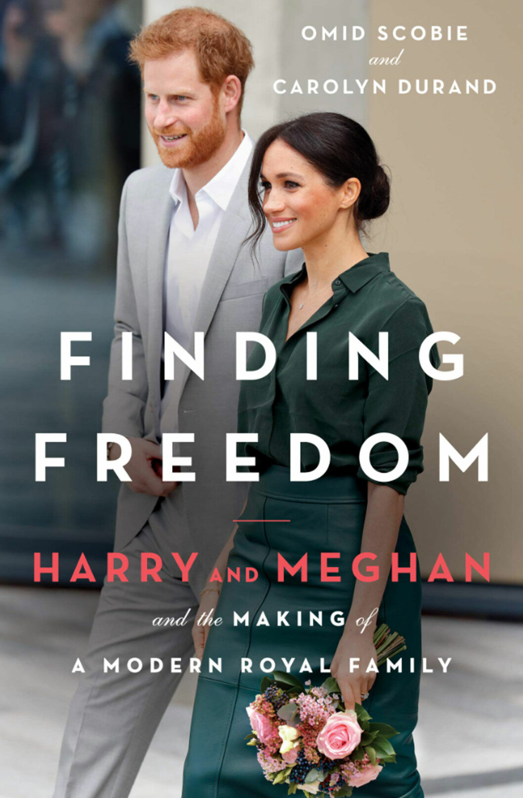 Bingo för författarna, journalisterna Omid Scobie och Catherine Durand, som båda är goda vänner till Meghan och som har fått unik access. Förlaget meddelar att Meghan och Harry inte är rädda för att bryta mot den kungliga traditionen. Meghans och Harrys nya bok