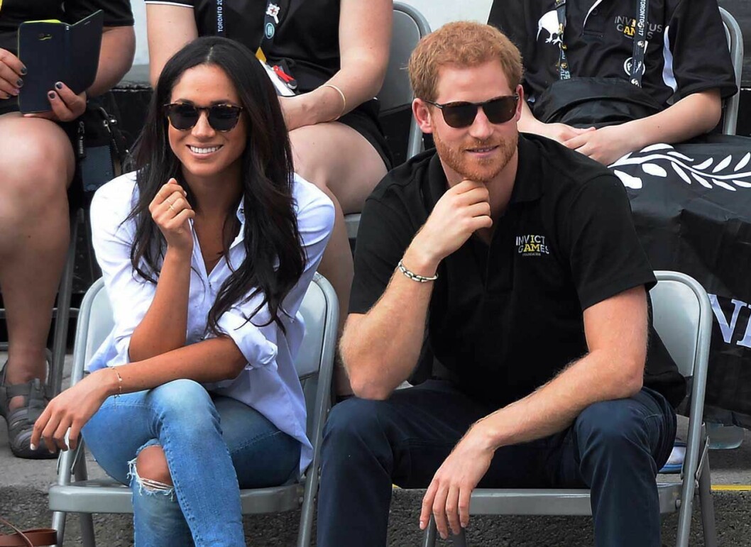 Meghan och Harry måste försörja sig själva – nu har de tagit första steget. Meghan och Harry måste försörja sig själva – nu har de tagit första steget.