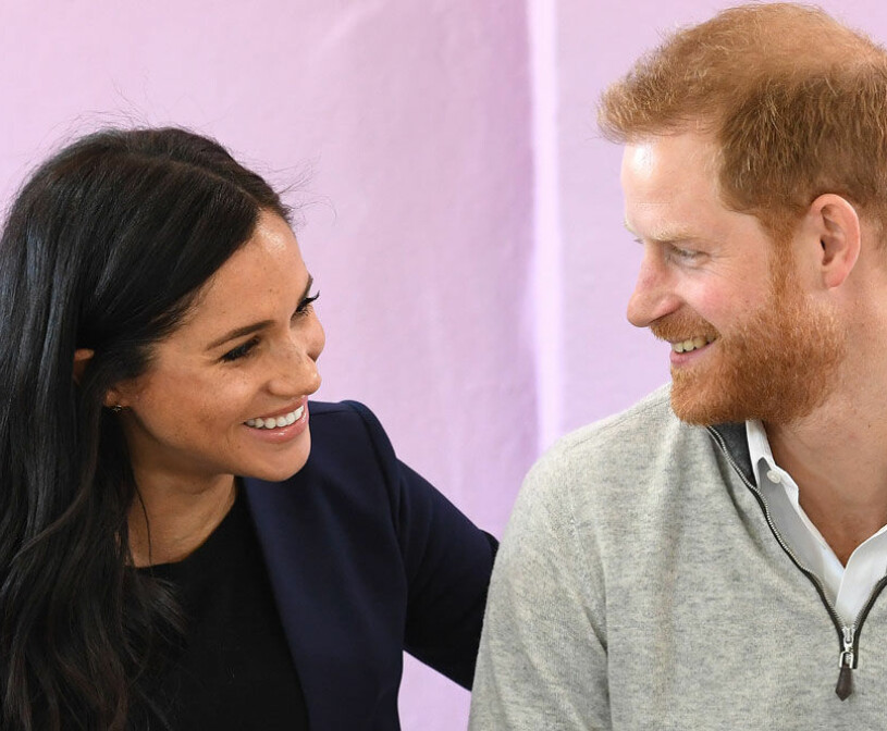 Meghan och Harry träffades i juli 2016, på en blinddate arrangerad av en god vän. Prins Harry Meghan Markle Kära