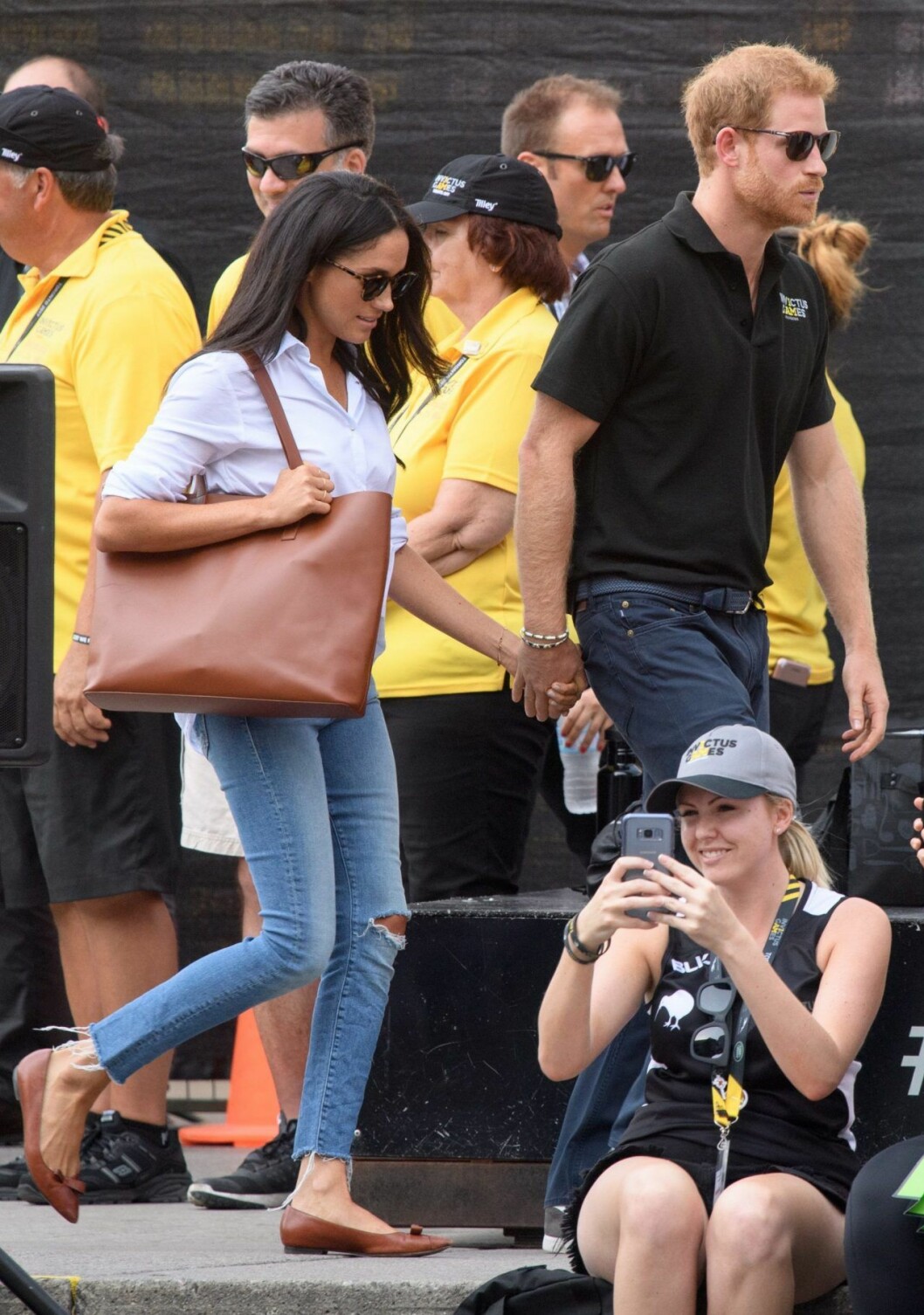 Meghan i jeans och vit skjorta, Invictus Games, 2017. Meghan i jeans