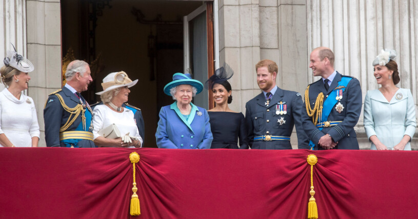 Meghan och Harry bor numera i Kalifornien och är inte längre en naturlig del av kungafamiljen. Det börjar nu gå upp för paret vad de har förlorat.