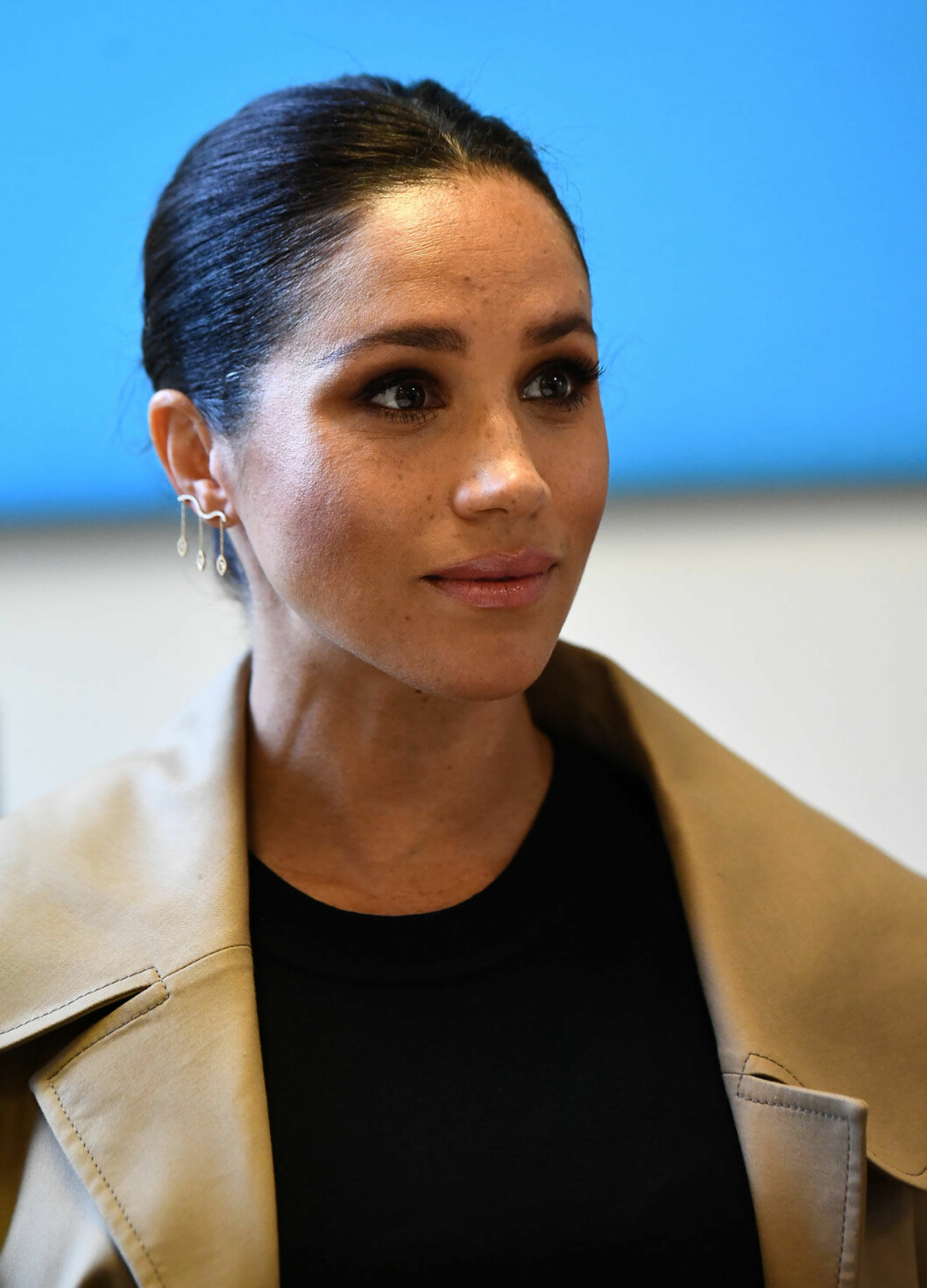 Meghans trendiga smycke. Meghan Markle med örhäng