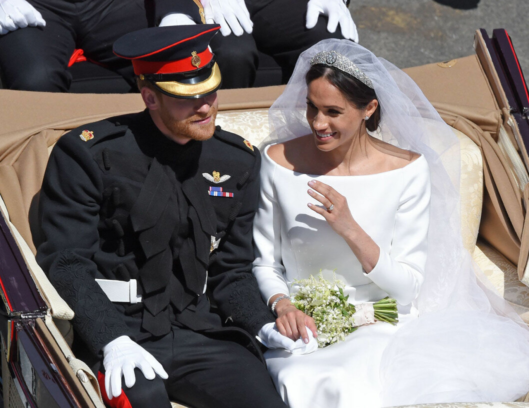 Meghans bröllopsklänning kostade 2 miljoner svenska kronor. Meghan