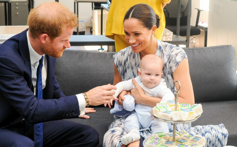 Harry, Meghan och deras lille Archie! (2019)
