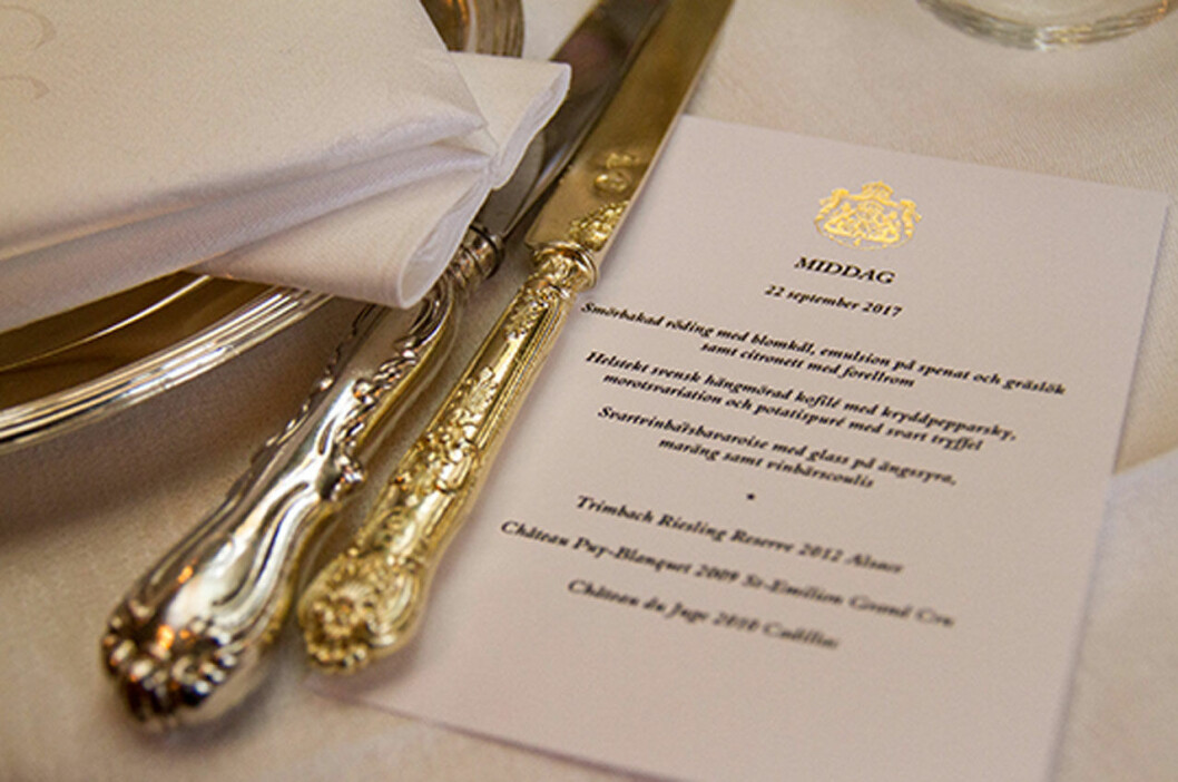 Smörbakad röding med blomkål, emulsion på spenat och gräslök samt citronett med forellrom, serverades förra året. Smörbakad röding med blomkål, emulsion på spenat och gräslök samt citronett med forellrom, serverades förra året.