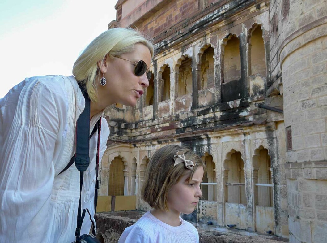 Ingrid Alexandra med mamma Mette-Marit i Jordanien. mette-marit dotter i Jordanien