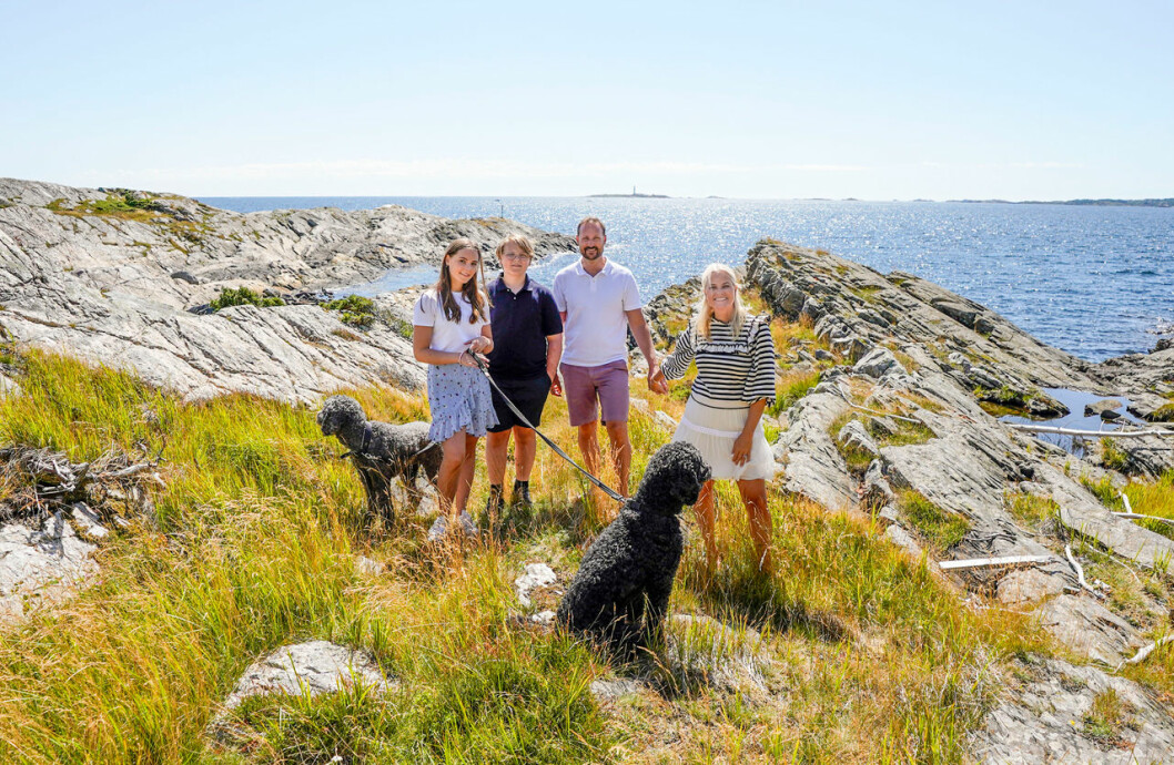 Mette-Marit Haakon Ingrid Magnus på Dvergsøya