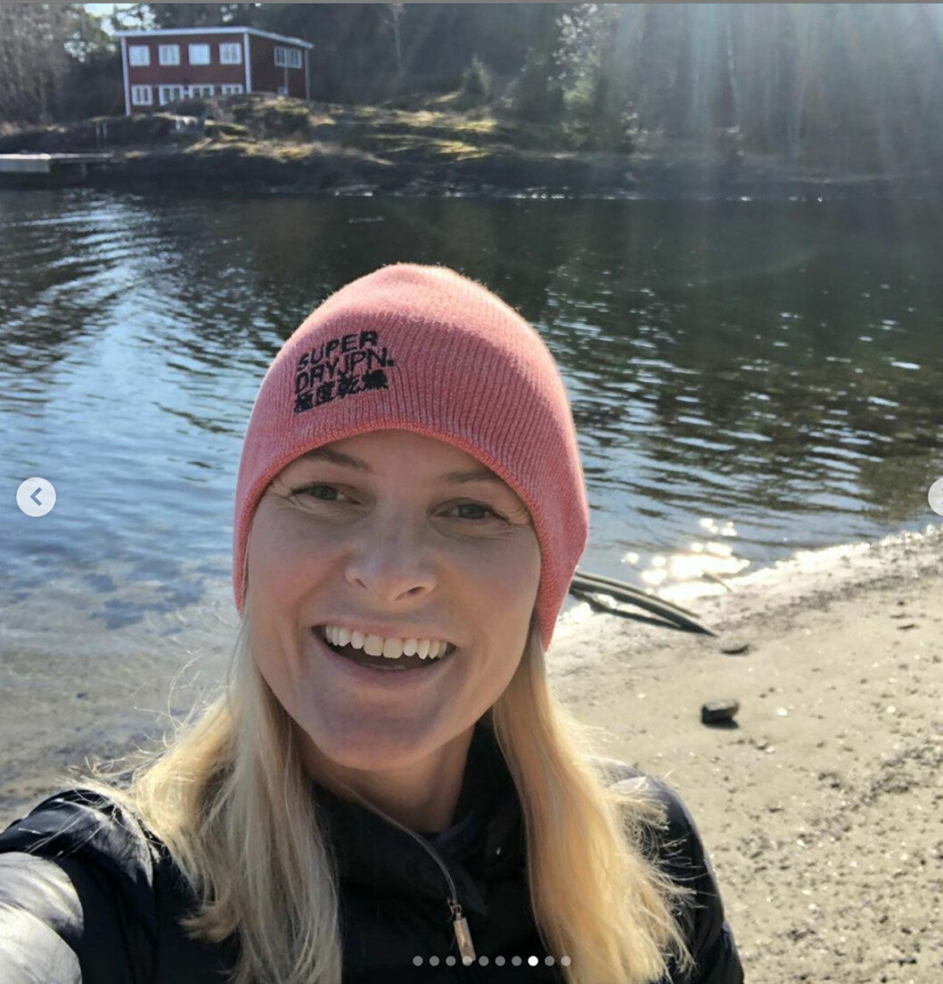 Mette-Marit la ut flera privata bilder. Skönt att se att hon verkar må bra. En bild från kronprinsessan Mette-Marits instagram.