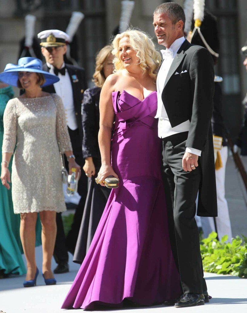 Mia och Jesper Parnevik vid Madeleine och Chris bröllop.