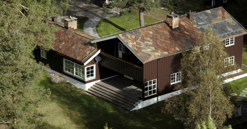 Märtha Louises hus ligger i Lommedalen, en liten ort med 11 000 invånare, två och en halv mil från Oslo. Prinsessan Märtha Louises hus