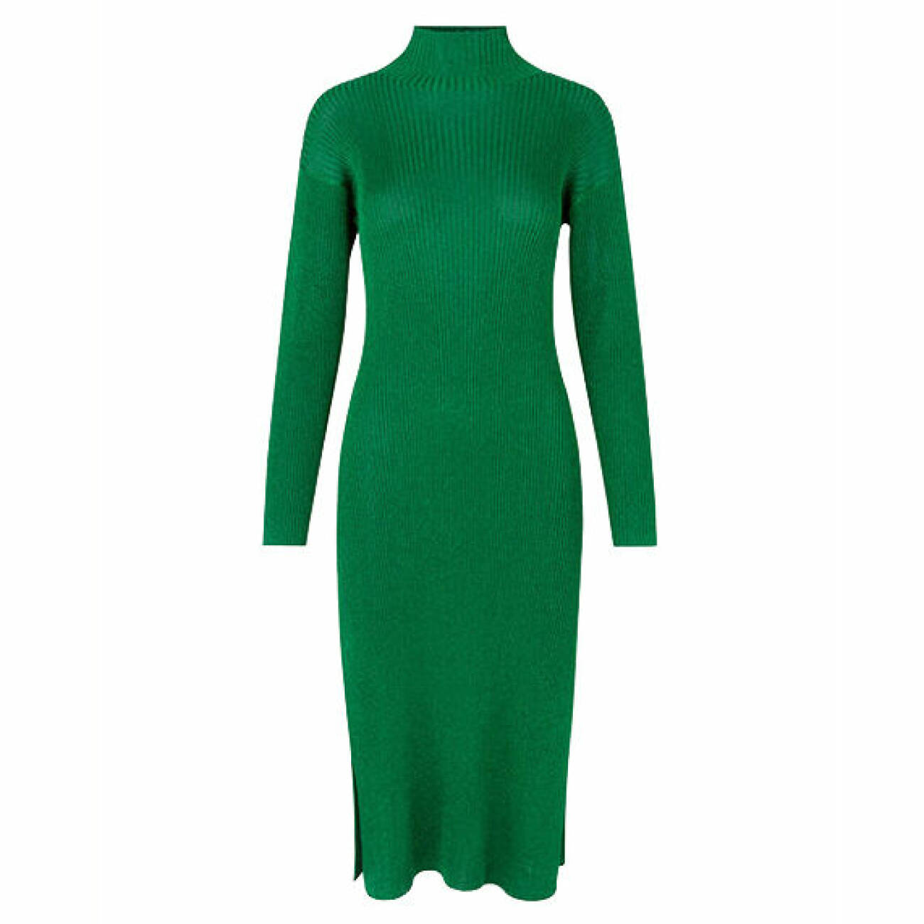 mode våren 2022 – grön ribbad klänning från Baum und Pferdgarten