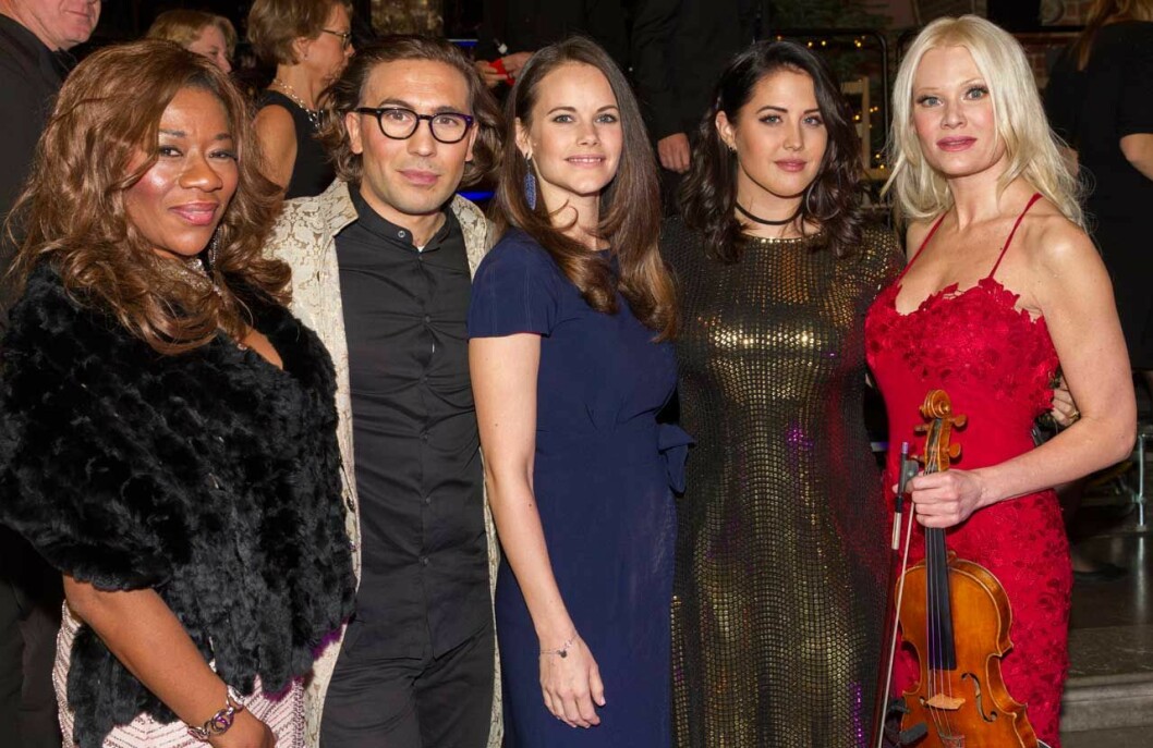 Molly Sandén och Sofia är tjejkompisar! Prinsessan Sofia umgås med flera kända personer!