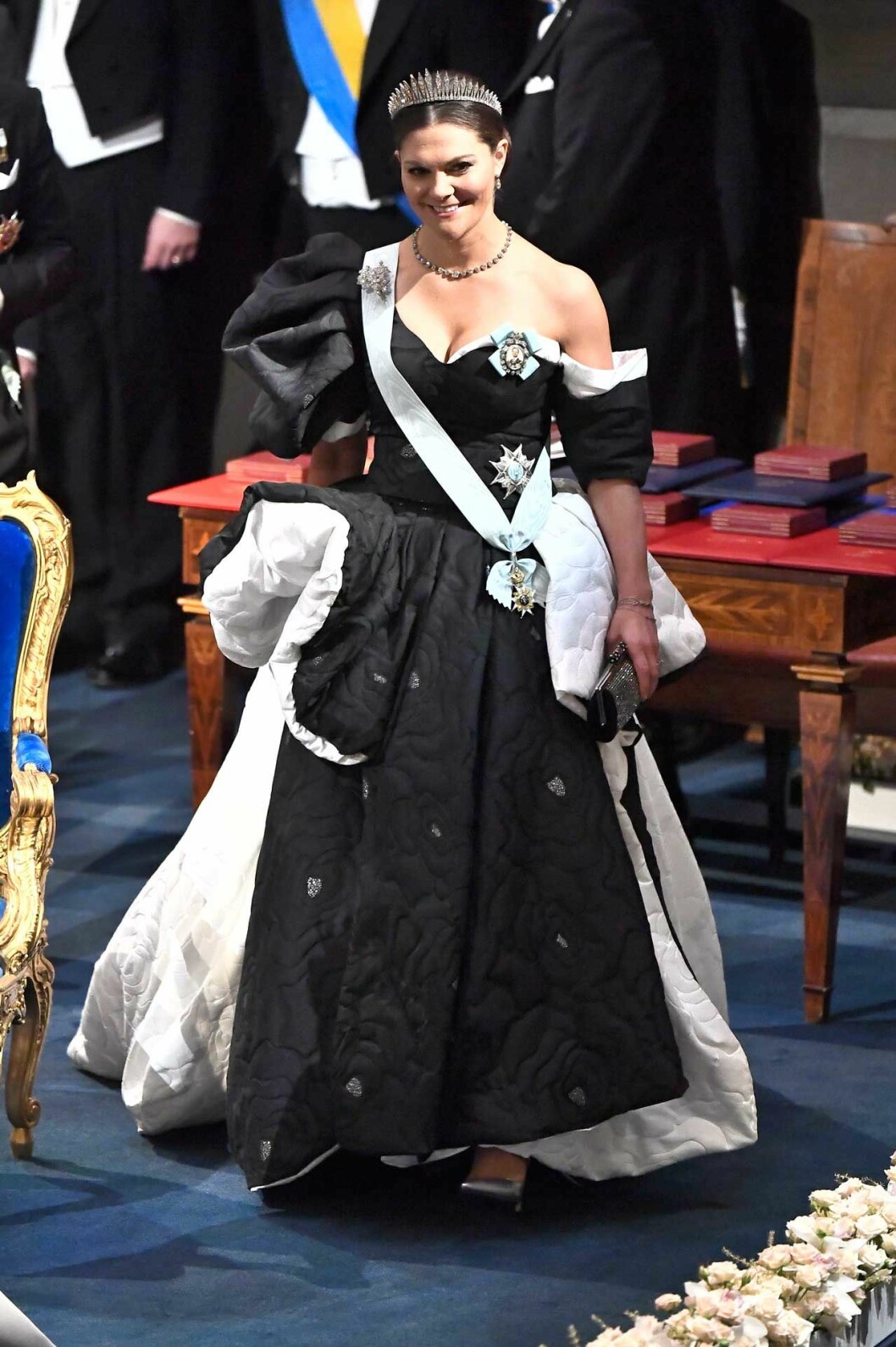 Victoria på Nobel 2019, i klänning från Selam Fessahaye. Victoria på Nobel 2019