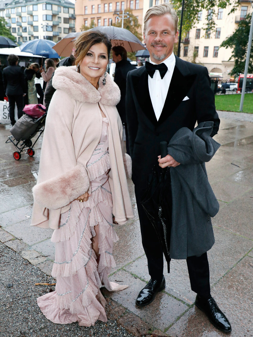 Carola med sin Jimmy. Carola Häggkvist med sin pojkvän Jimmy Källqvist.