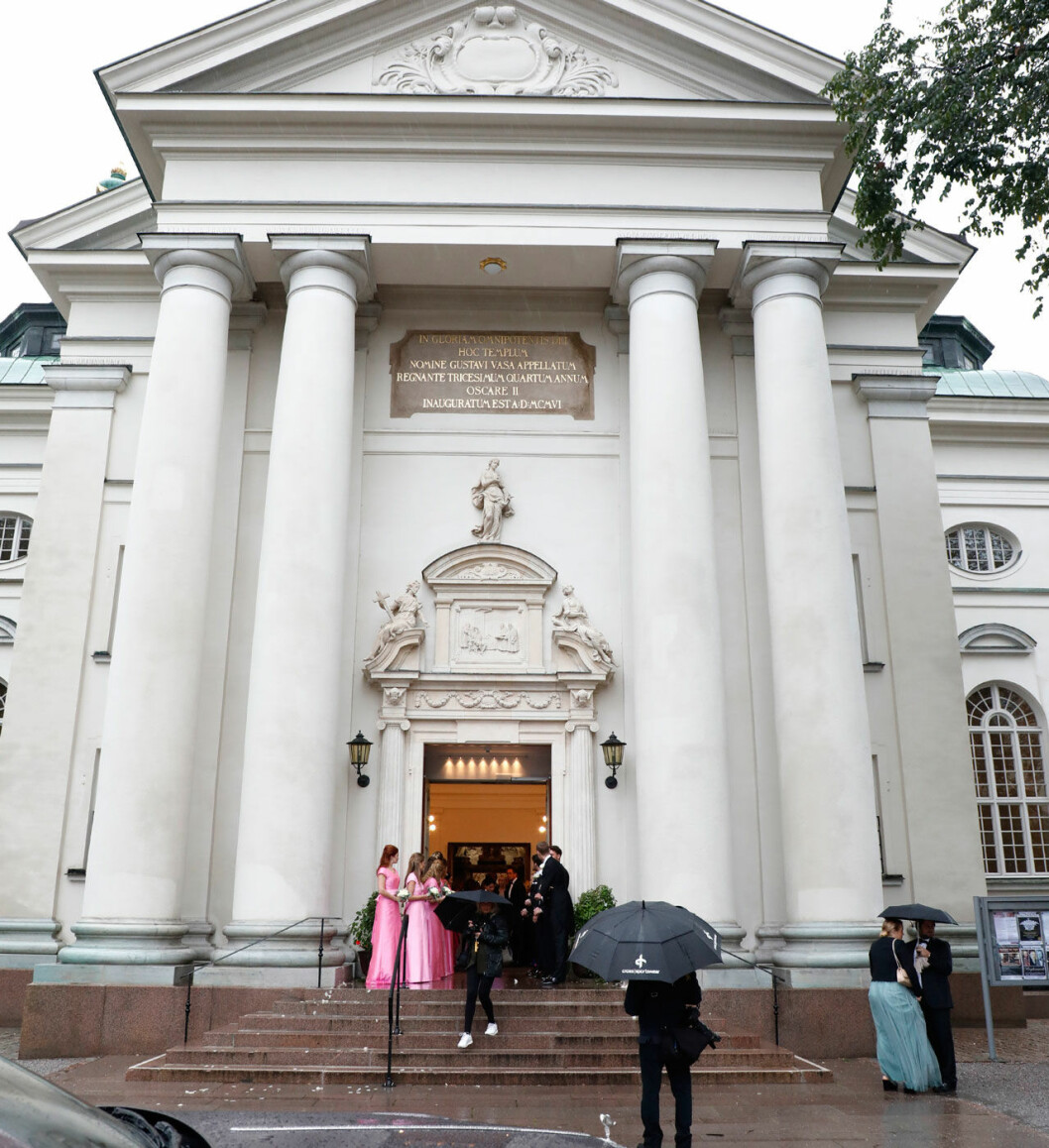 Noppe Lewenhaupts styvson Leonard Johansson gifte sig i Gustaf Vasa kyrka vid Odenplan i Stockholm.