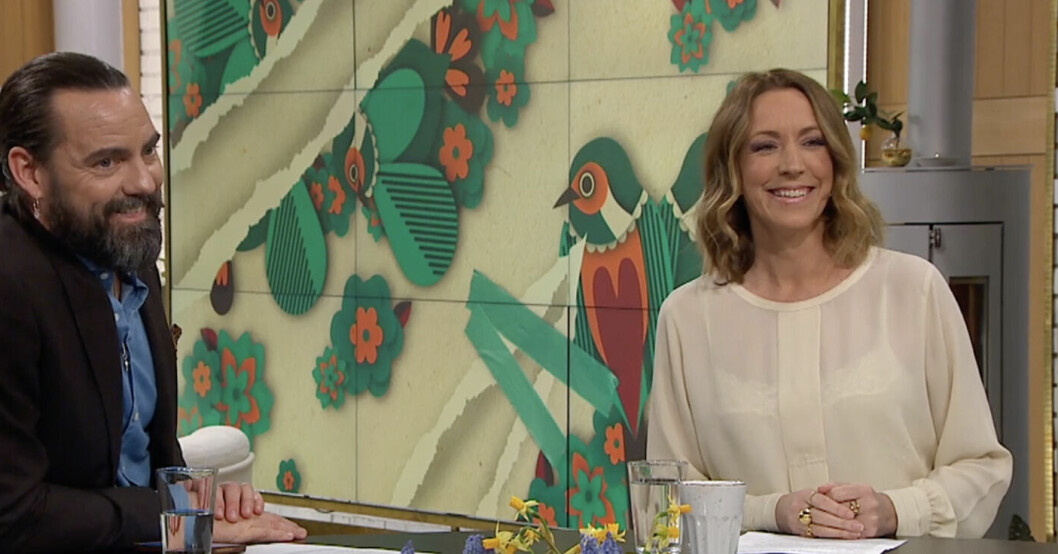 Relationsexpertens Anna Bennich och Nisse Edwall tvingades prata om sina seperationer i direktsändning. Nyhetsmorgon