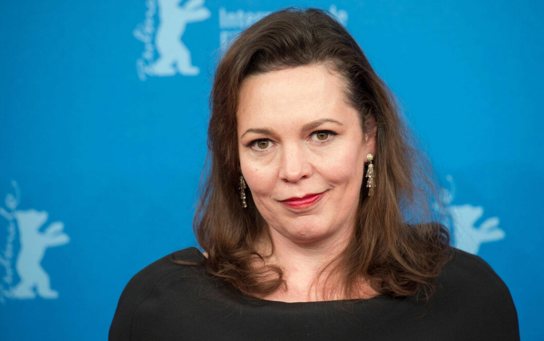 Olivia Colman spelar drottning Elizabet II i tredje säsongen av The Crown. Tidigare är hon känd från bland annat den brittiska kriminalserien Broadchurch. Olivia Colman spelar drottning Elizabet II i tredje säsongen av The Crown. Tidigare är hon känd från bland annat den brittiska kriminalserien Broadchurch.