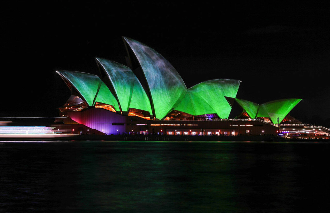 Operahuset i Sydney by night. Operahuset i Sidney by night.