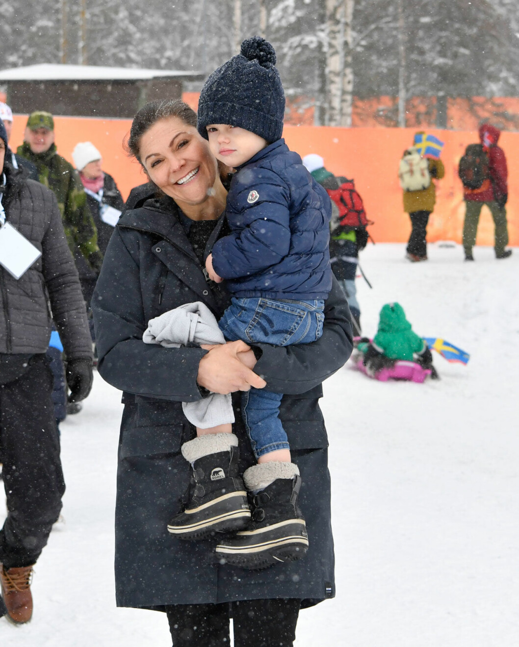 Prins Oscar i jacka från Moncler 2019. Prins Oscar i jacka från Moncler