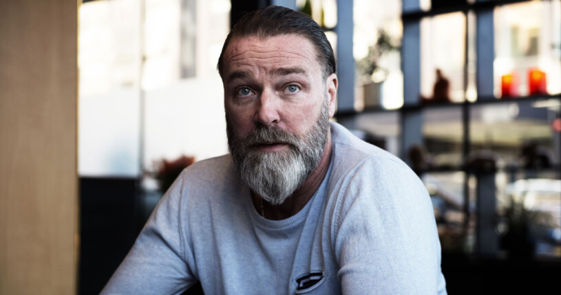 Patrik Sjöberg menar att World Childhood Foundation tackat nej till hans donation om 10 000 kronor. Patrik Sjöberg