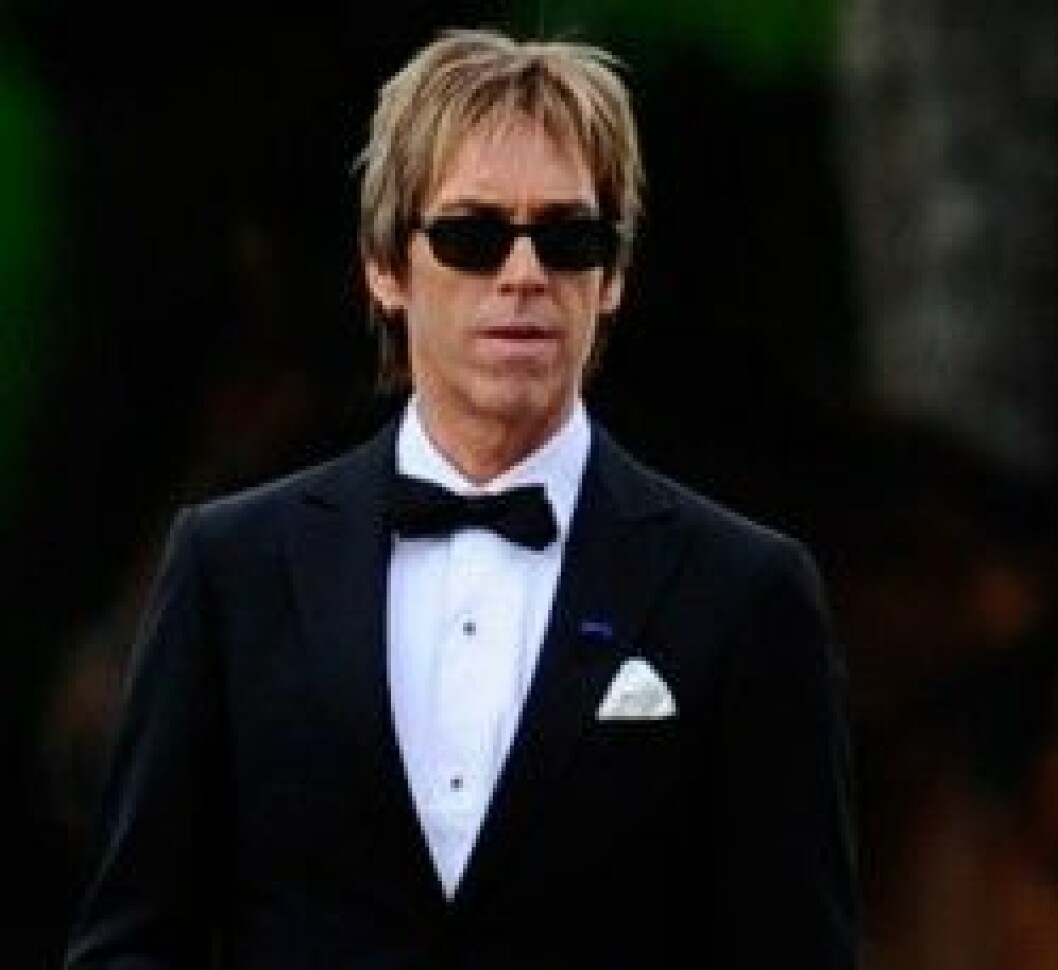 Per Gessle hade specialskrivit en låt. Per Gessle hade specialskrivit en låt.