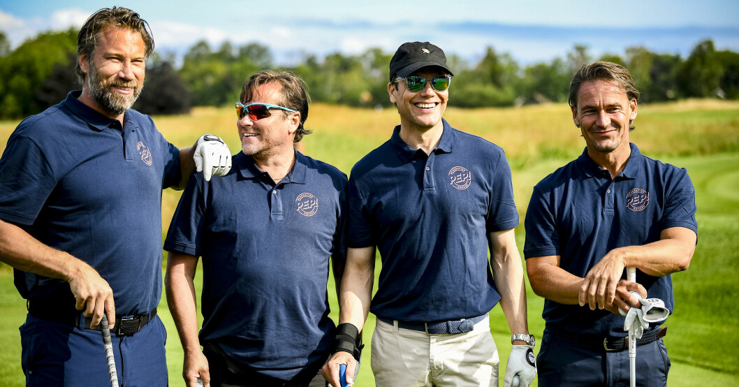 Sommaren 2019 på Öland: Prins Daniel med sitt golfgäng Peter ”Foppa” Forsberg, Håkan Lundstedt och Magnus Lagerlöf. Peter ”Foppa” Forsberg Håkan Lundstedt vd Synsam Group Prins Daniel Magnus Lagerlöf