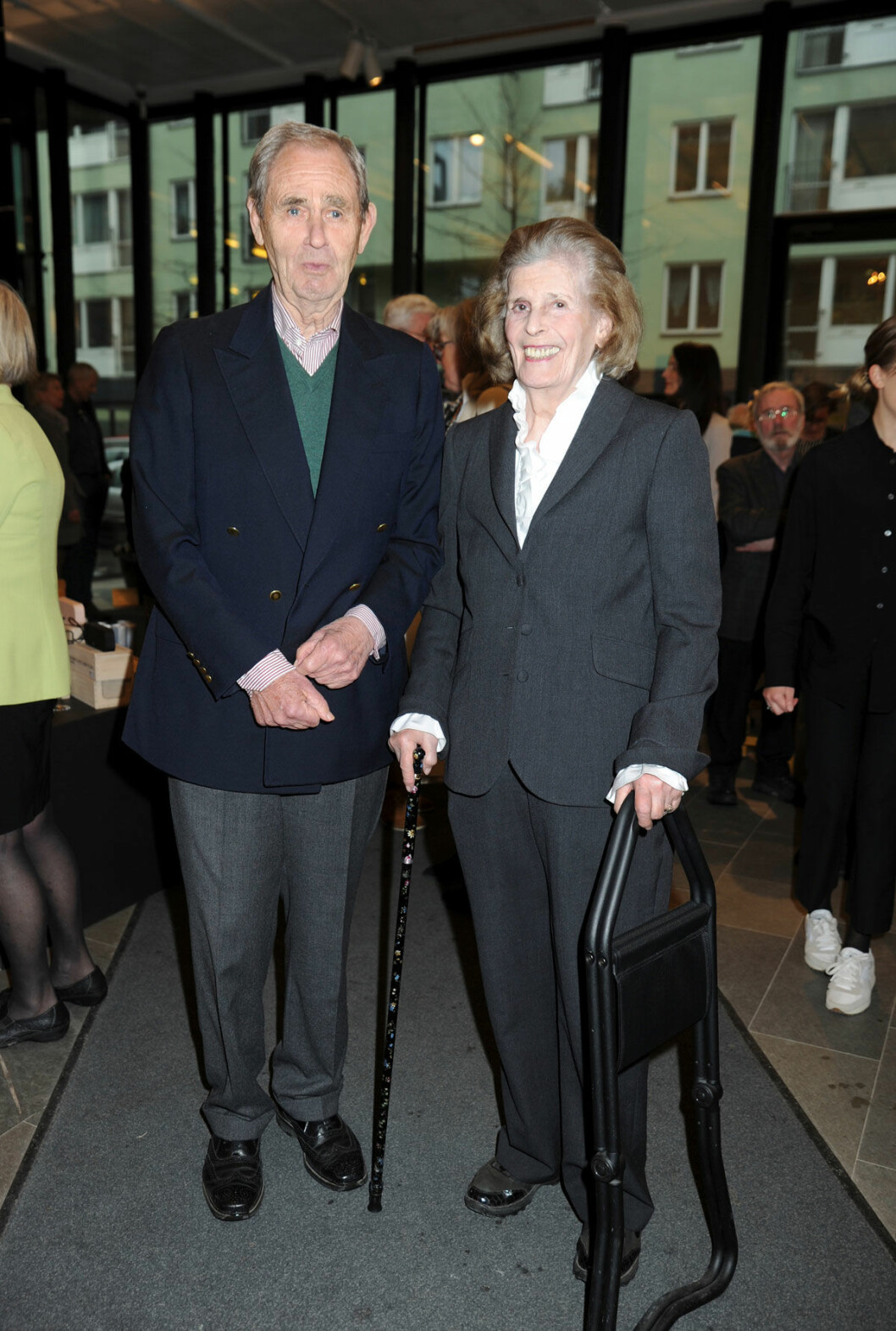 Och här minglar kulturella makarna Gunilla och Jan von Oelreich. Gunilla och Jan von Oelreich