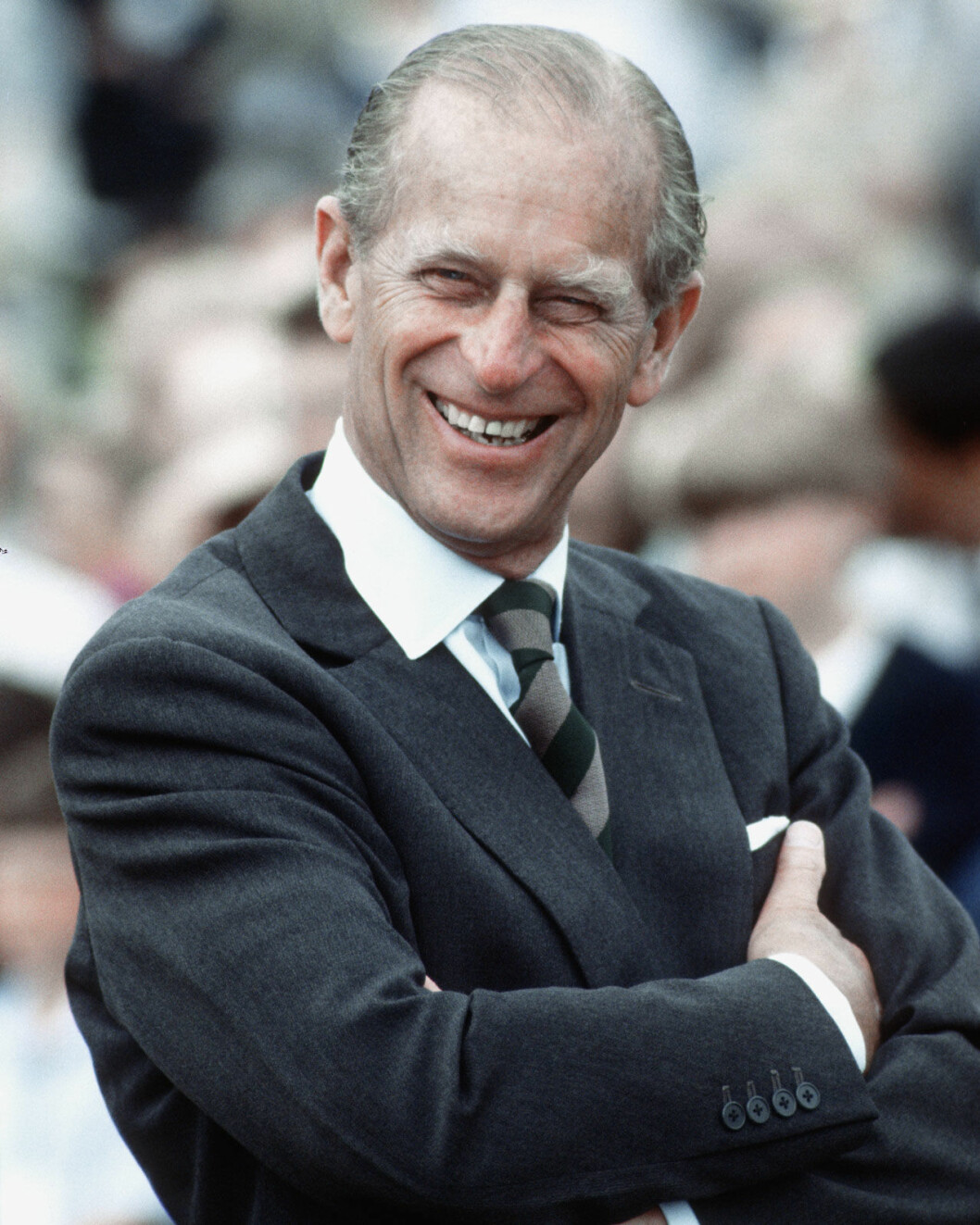 Prins Philip skrattar