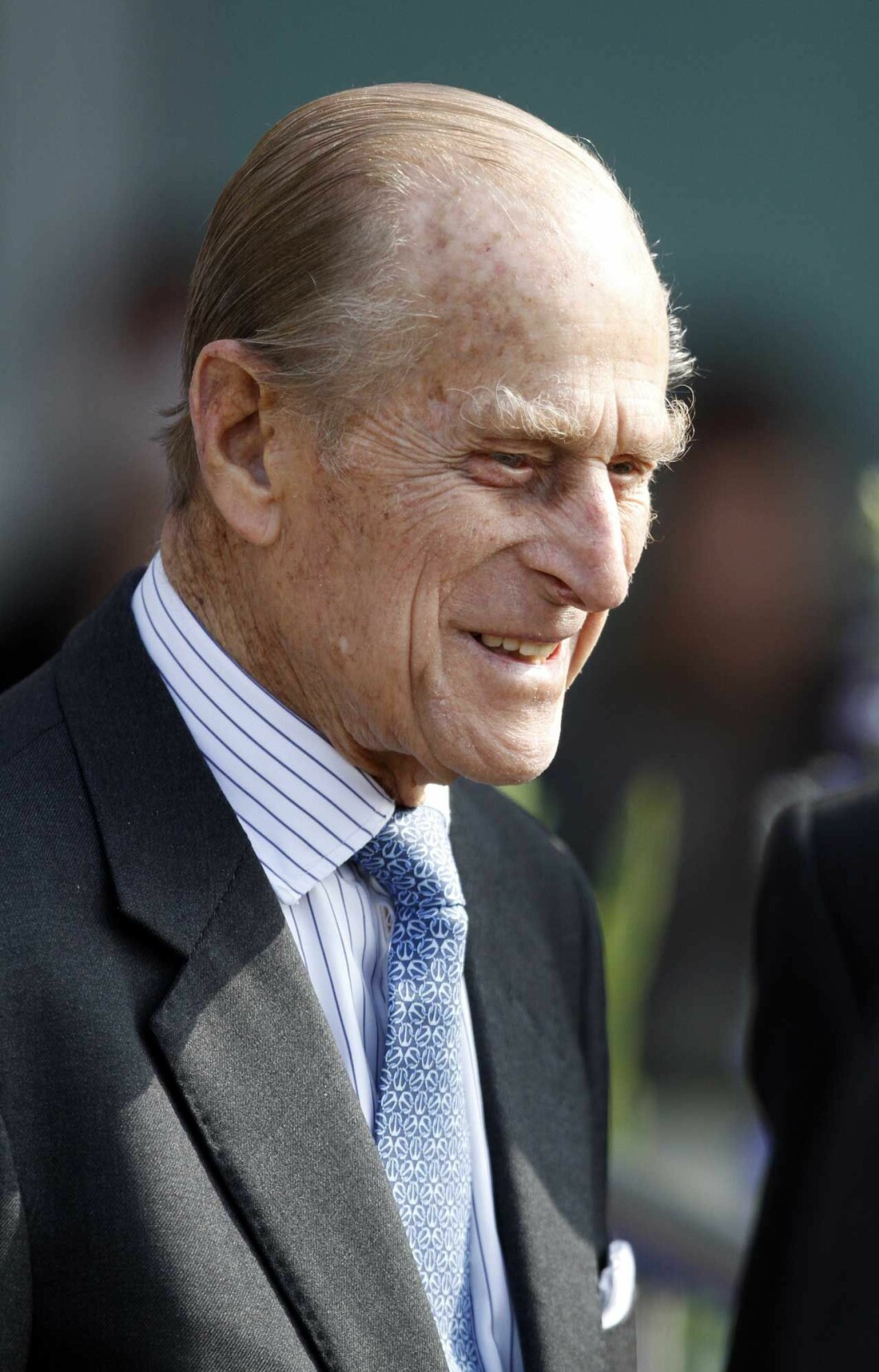 Prins Philip har dragit ner på takten men hans hustru arbetar mer än någonsin. Prins Philip.