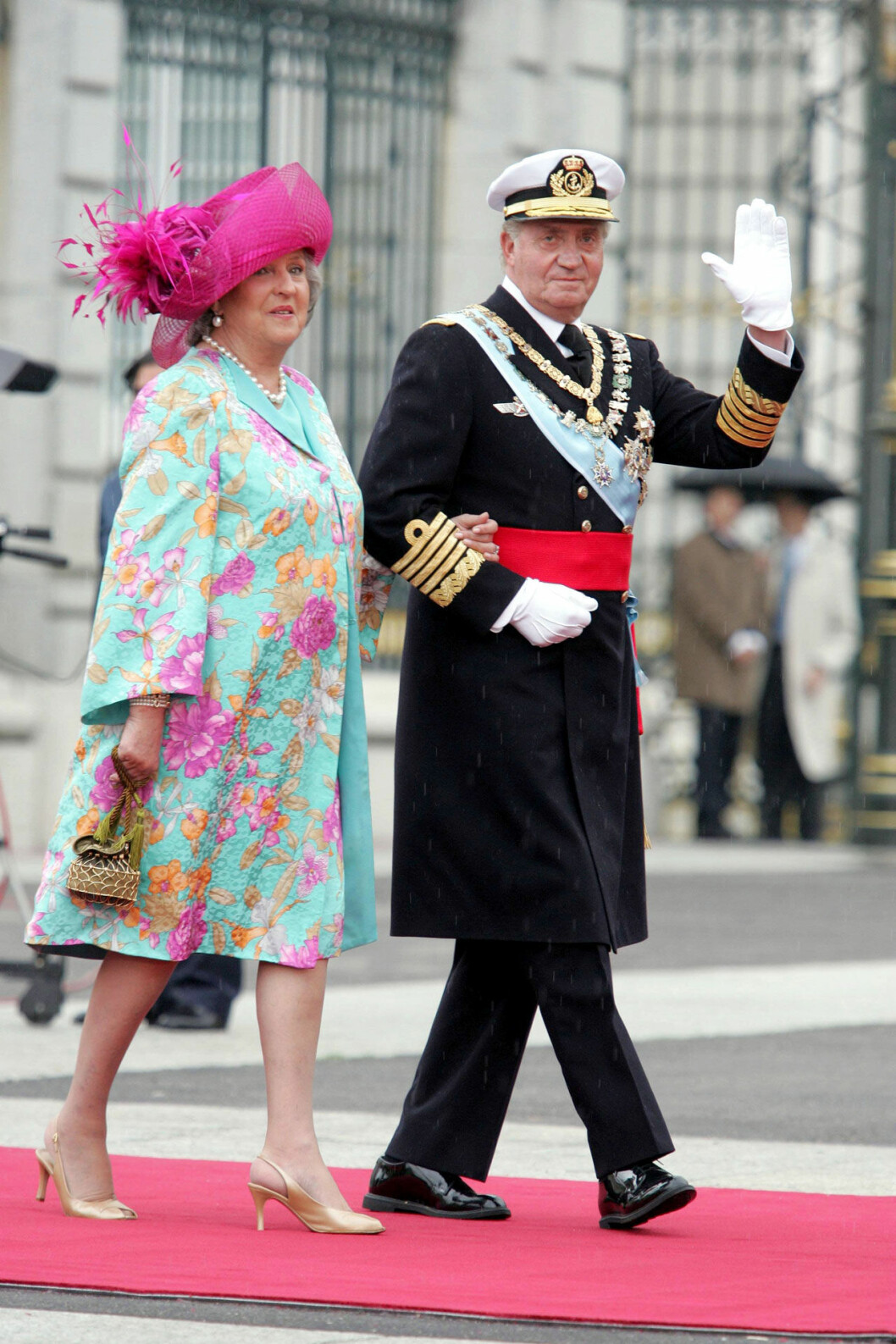 …och med sin lillebror, Spaniens tidigare kung Juan Carlos. Prinsessan Pilar med sin storebror, Spaniens tidigare kung Juan Carlos.