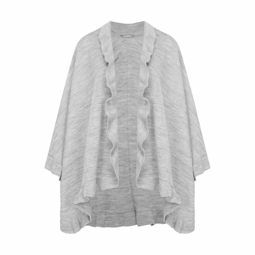 Poncho med volang