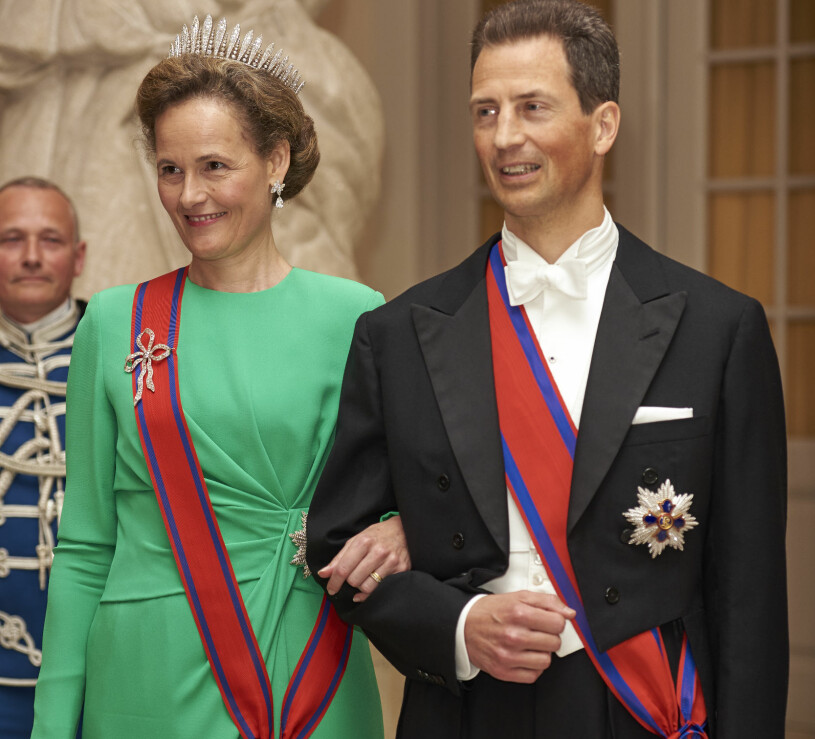 Arvprins Alois och hans fru Sophie, som har en svensk mamma. Prins Alois och prinsessan Sophie av Liechtenstein
