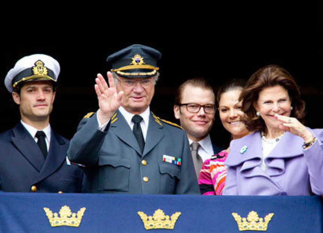 Nästan hela familjen fanns på plats, bara prinsessan Madeleine saknades. Nästan hela familjen fanns på plats, bara prinsessan Madeleine saknades.